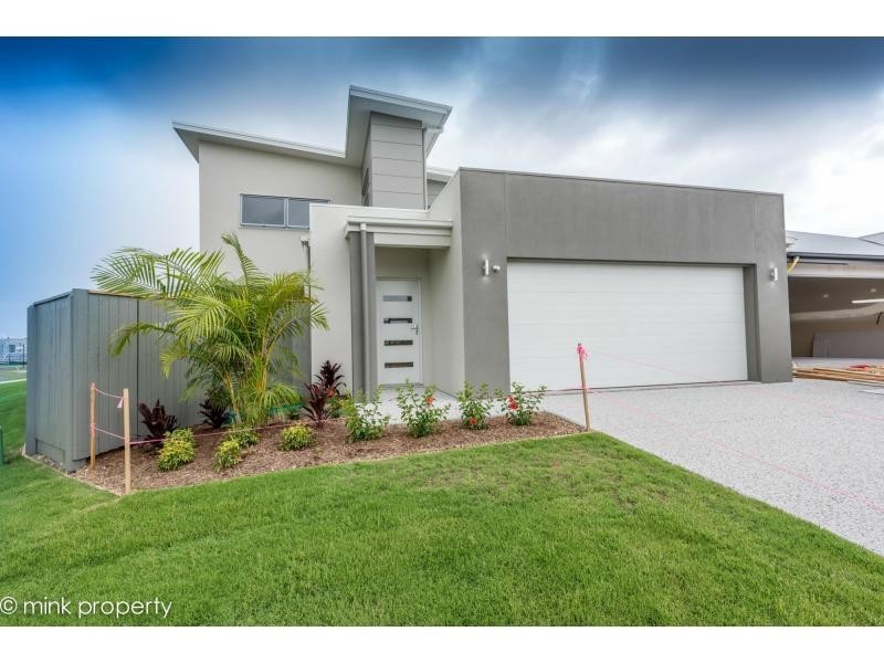 1/1 Stradbroke Street , BRIGHTWATER, Mountain Creek QLD 4557