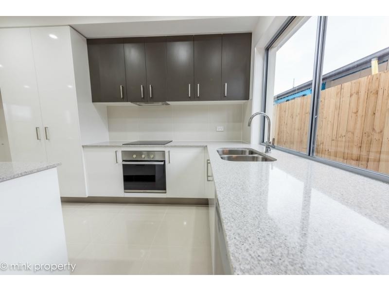 1/1 Stradbroke Street , BRIGHTWATER, Mountain Creek QLD 4557