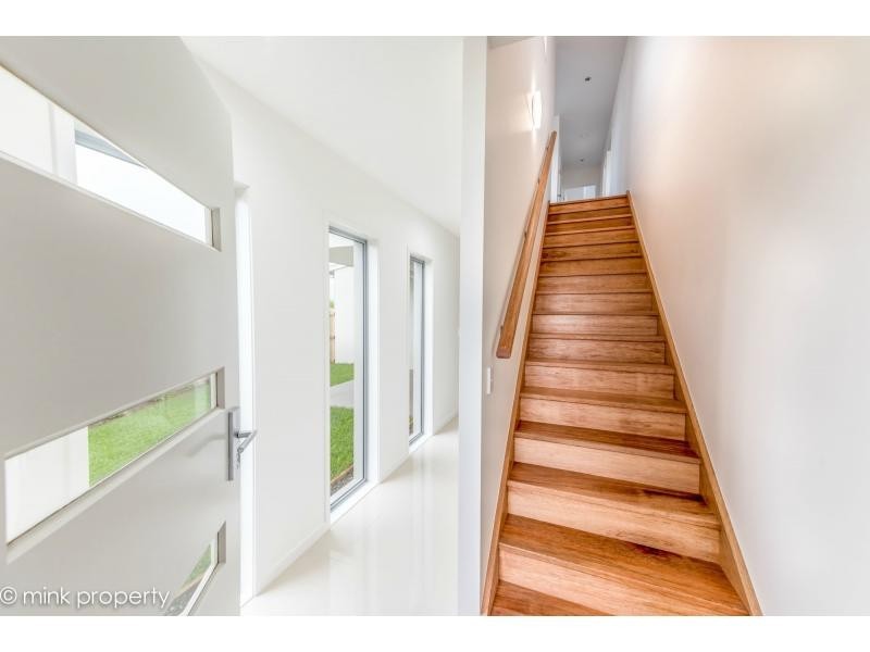 1/1 Stradbroke Street , BRIGHTWATER, Mountain Creek QLD 4557