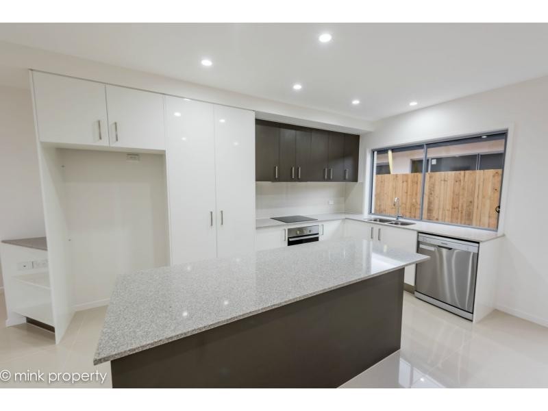 1/1 Stradbroke Street , BRIGHTWATER, Mountain Creek QLD 4557