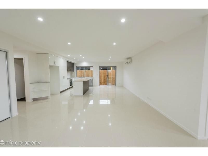 1/1 Stradbroke Street , BRIGHTWATER, Mountain Creek QLD 4557