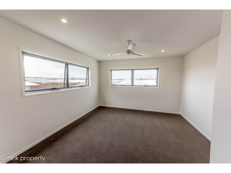 1/1 Stradbroke Street , BRIGHTWATER, Mountain Creek QLD 4557