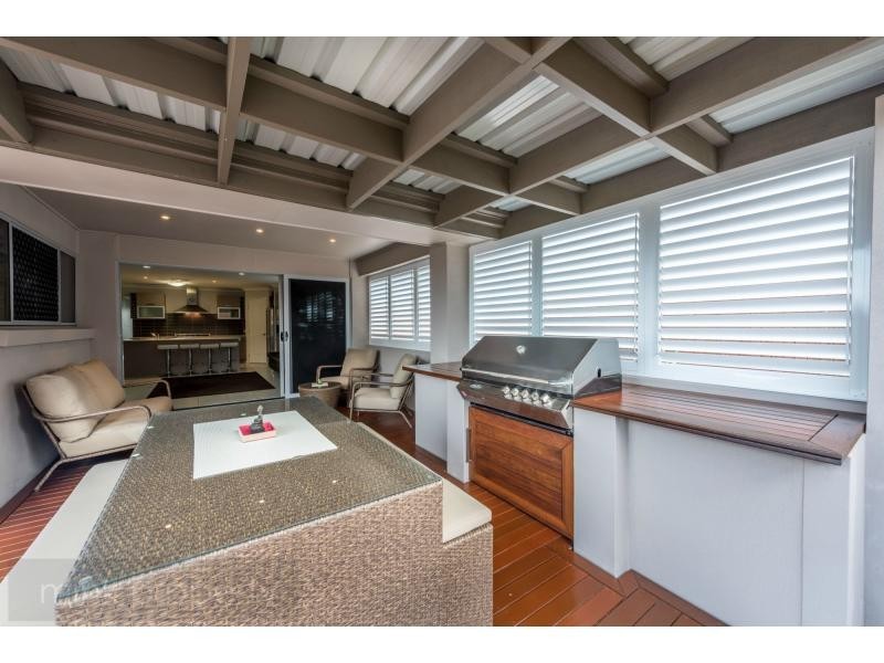 10 MYRTUS Street, BRIGHTWATER, Mountain Creek QLD 4557