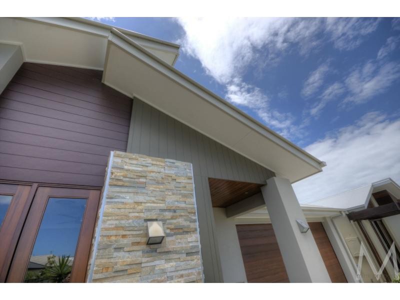 9 PONYTAIL Circuit, BRIGHTWATER, Mountain Creek QLD 4557