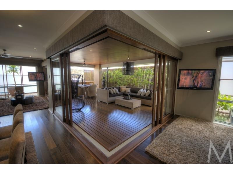 9 PONYTAIL Circuit, BRIGHTWATER, Mountain Creek QLD 4557