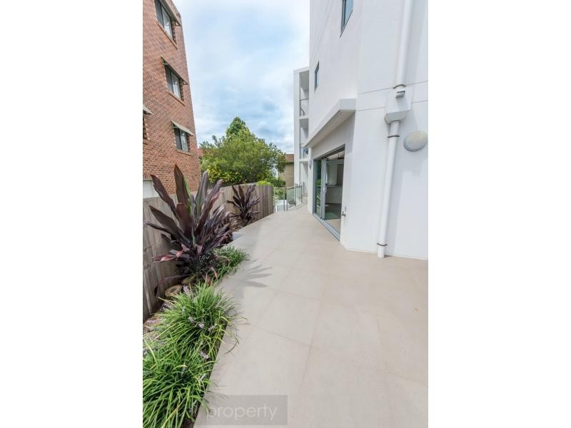 Unit 1/81 BUDERIM Avenue, Mooloolaba QLD 4557