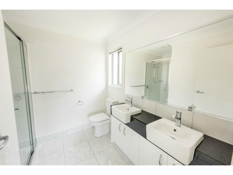 3 Daydream Street, BRIGHTWATER, Mountain Creek QLD 4557