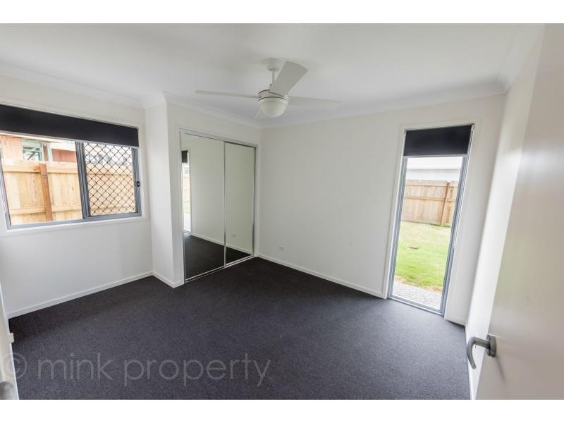 3 Daydream Street, BRIGHTWATER, Mountain Creek QLD 4557