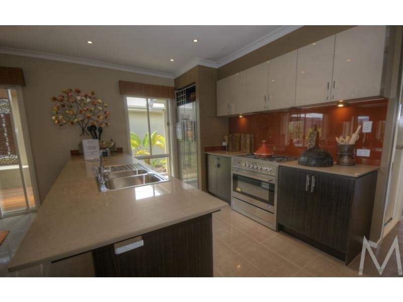 11 PONYTAIL Circuit, BRIGHTWATER, Mountain Creek QLD 4557