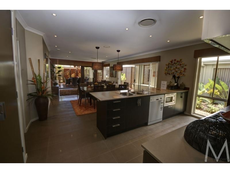 11 PONYTAIL Circuit, BRIGHTWATER, Mountain Creek QLD 4557