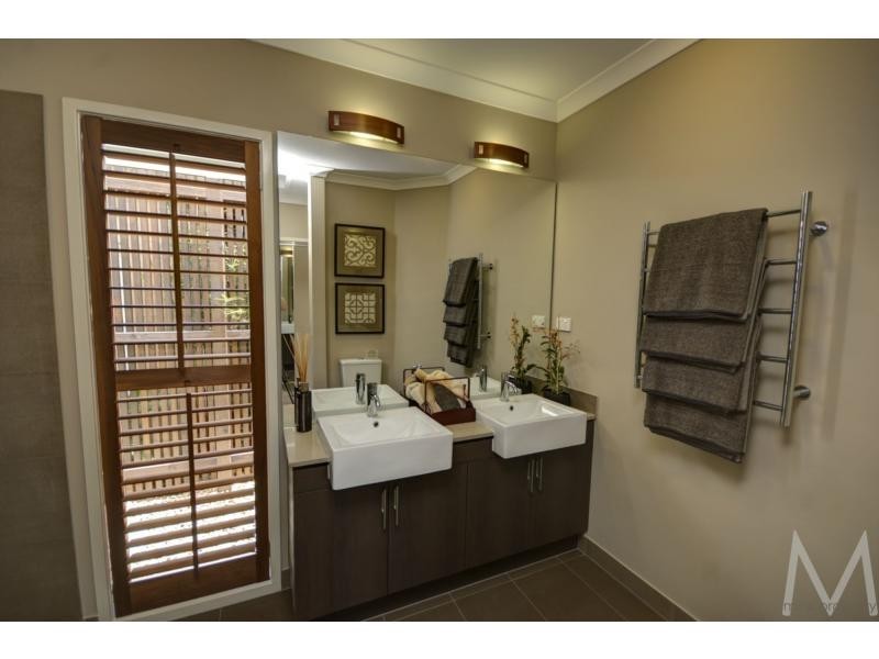 11 PONYTAIL Circuit, BRIGHTWATER, Mountain Creek QLD 4557