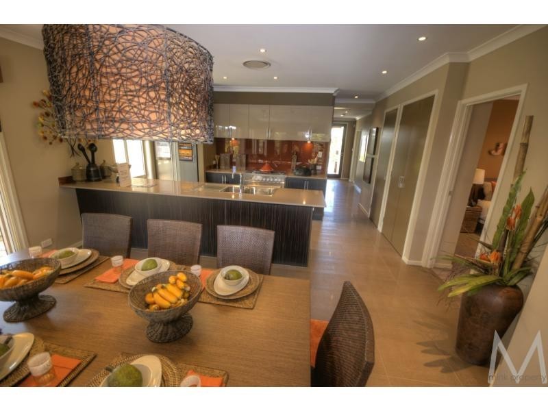 11 PONYTAIL Circuit, BRIGHTWATER, Mountain Creek QLD 4557