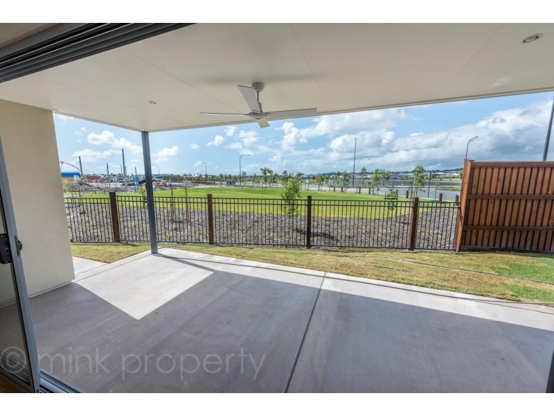 39 Great Keppel Crescent, BRIGHTWATER, Mountain Creek QLD 4557