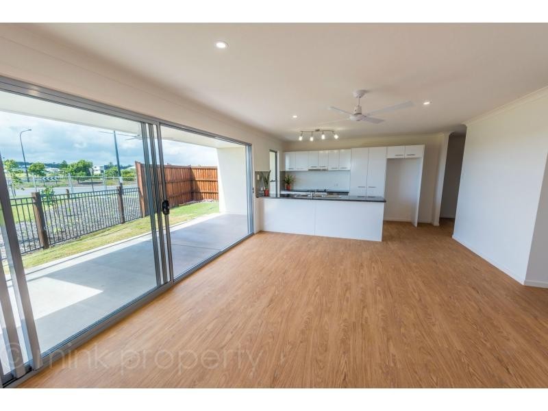 39 Great Keppel Crescent, BRIGHTWATER, Mountain Creek QLD 4557