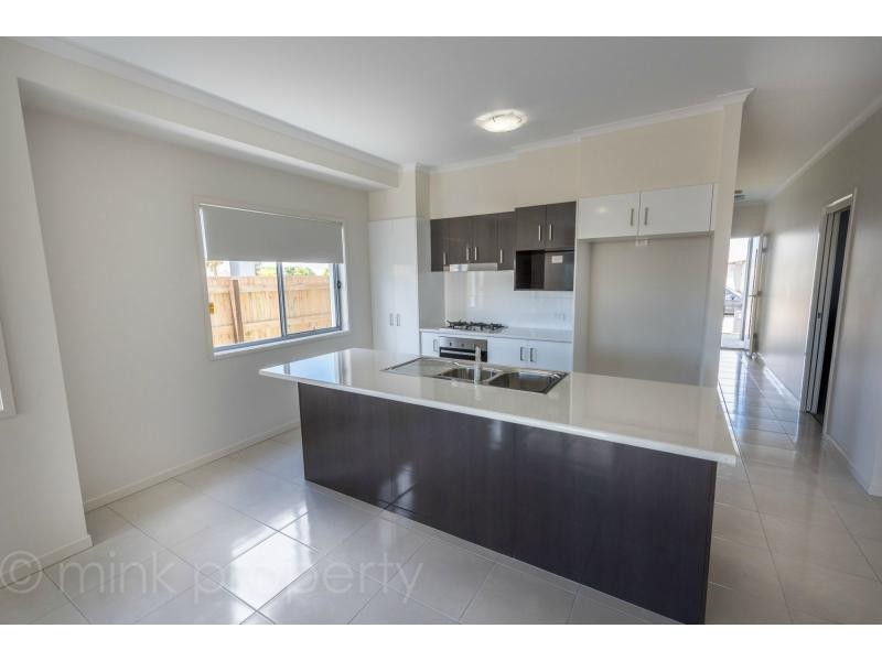 44 Brampton Crescent, Brightwater, Mountain Creek QLD 4557