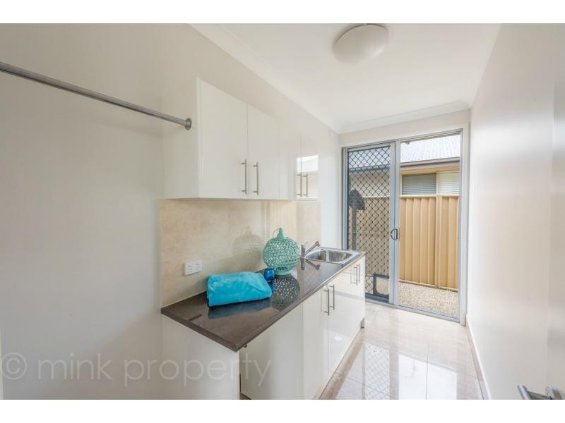 5 NEVIS Court, KAWANA ISLAND, Kawana Island QLD 4575