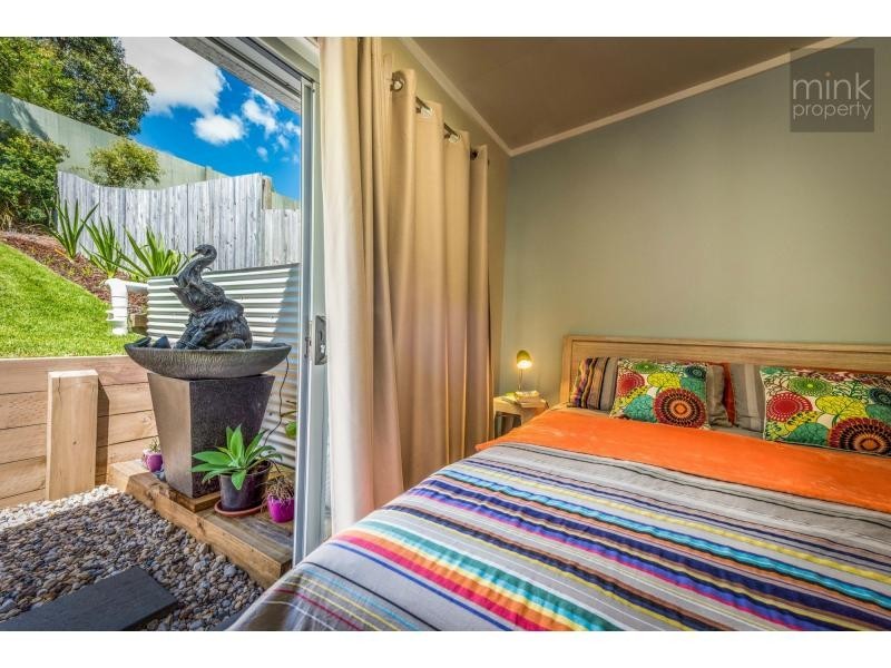 30 ROBUR Crescent, BRIGHTWATER, Mountain Creek QLD 4557