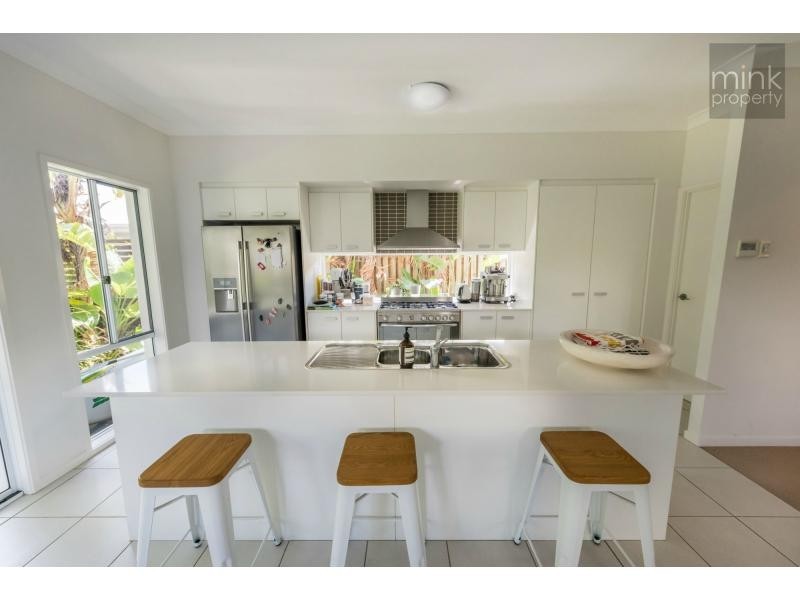 7 Ponytail Circuit, BRIGHTWATER, Mountain Creek QLD 4557