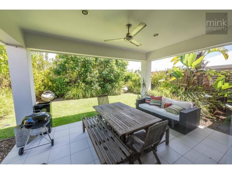 7 Ponytail Circuit, BRIGHTWATER, Mountain Creek QLD 4557