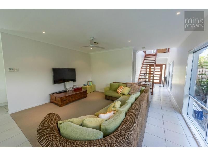 7 Ponytail Circuit, BRIGHTWATER, Mountain Creek QLD 4557