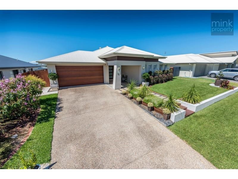 24 TIBOUCHINA Street, BRIGHTWATER, Mountain Creek QLD 4557