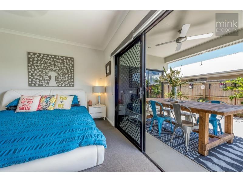 4 Blue Fin Circuit, BRIGHTWATER, Mountain Creek QLD 4557