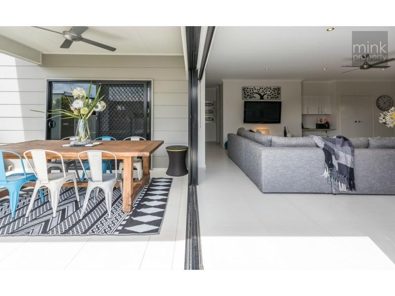 4 Blue Fin Circuit, BRIGHTWATER, Mountain Creek QLD 4557
