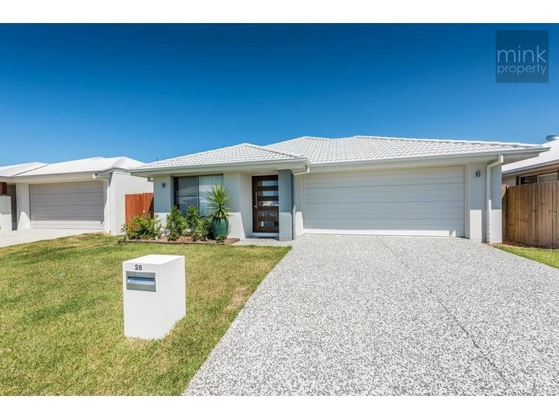 28 Tarwhine Place, Brightwater, Mountain Creek QLD 4557