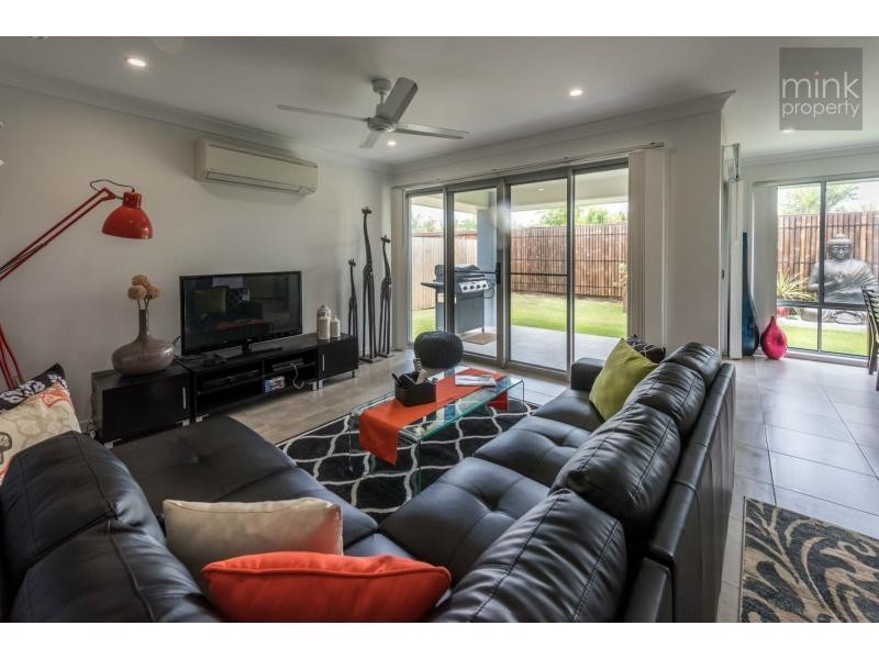 28 Tarwhine Place, Brightwater, Mountain Creek QLD 4557