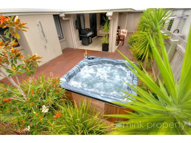 14 Flindersia Place, BRIGHTWATER, Mountain Creek QLD 4557