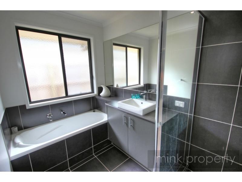 14 Flindersia Place, BRIGHTWATER, Mountain Creek QLD 4557