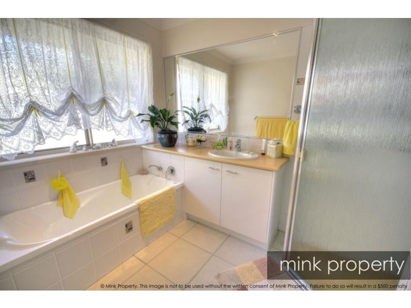 125 MOUNTAIN CREEK Road, Buderim QLD 4556