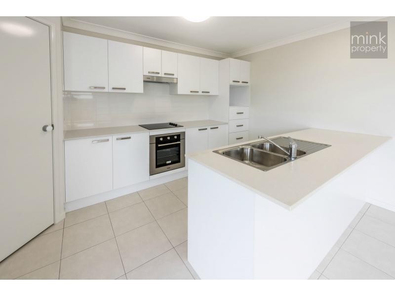 7 Caspian Circuit, BRIGHTWATER, Mountain Creek QLD 4557