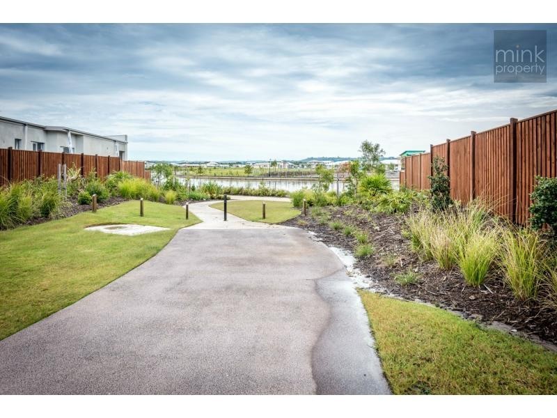 7 Caspian Circuit, BRIGHTWATER, Mountain Creek QLD 4557