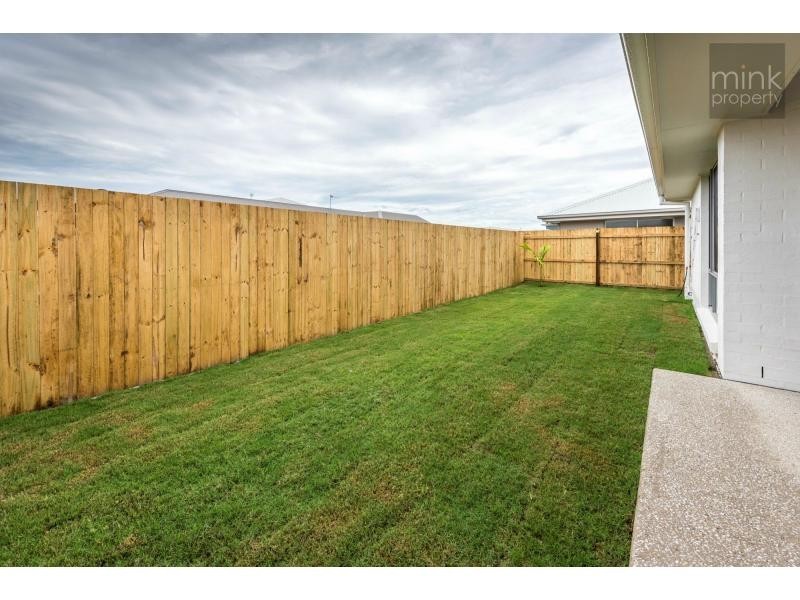 7 Caspian Circuit, BRIGHTWATER, Mountain Creek QLD 4557