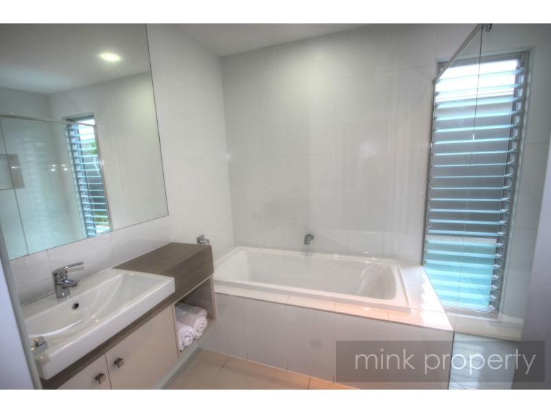 31 WATER LILY WAY, BRIGHTWATER, Mountain Creek QLD 4557
