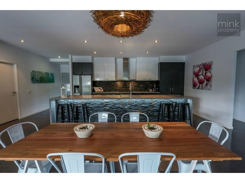 35 WATER LILY Way, BRIGHTWATER, Mountain Creek QLD 4557