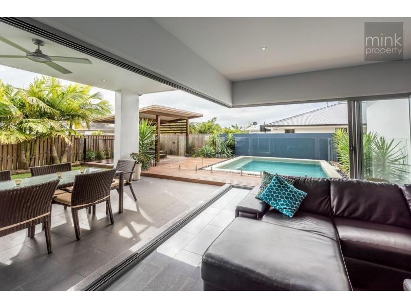 35 WATER LILY Way, BRIGHTWATER, Mountain Creek QLD 4557