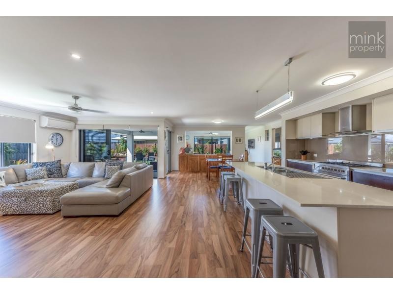 26 LAMATIA Drive, BRIGHTWATER, Mountain Creek QLD 4557