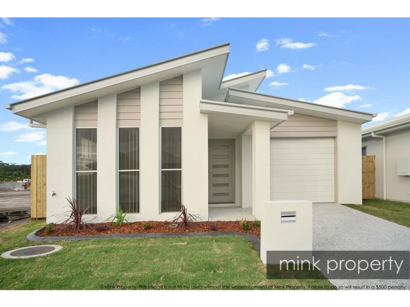 8 Daydream Street, BRIGHTWATER, Mountain Creek QLD 4557