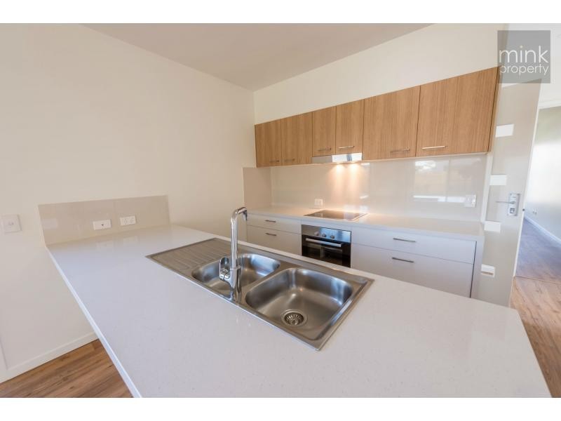 11 Cape Street, Birtinya QLD 4575