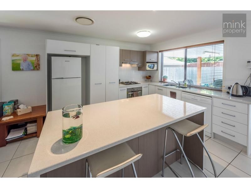 12 Flindersia Place, Brightwater, Mountain Creek QLD 4557