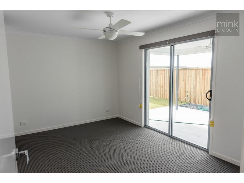 9 Daydream Street, Brightwater, Mountain Creek QLD 4557