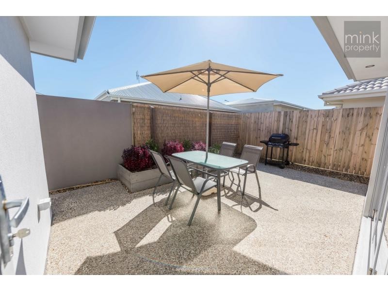 5 Cobia Court, BRIGHTWATER, Mountain Creek QLD 4557