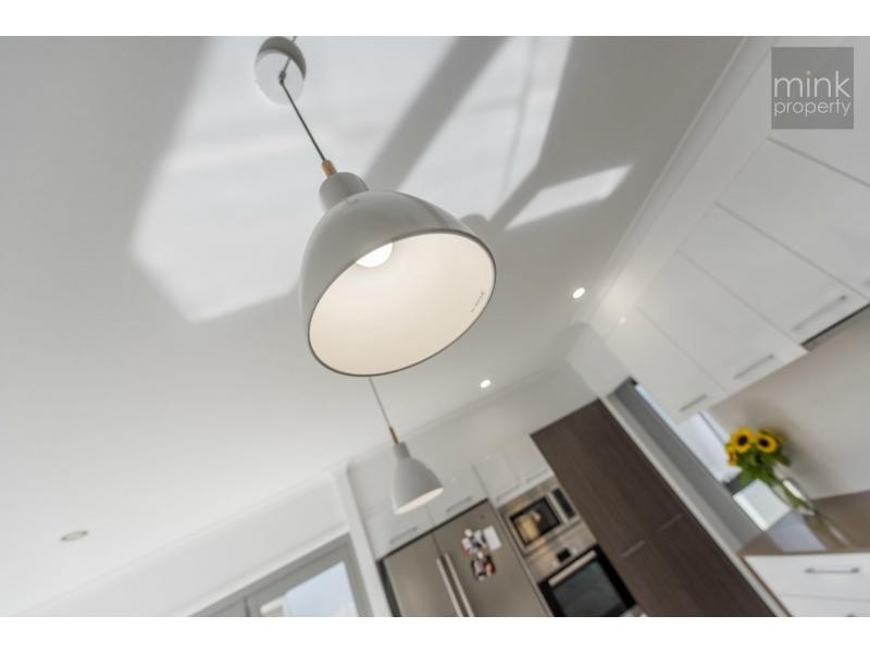 5 Cobia Court, BRIGHTWATER, Mountain Creek QLD 4557