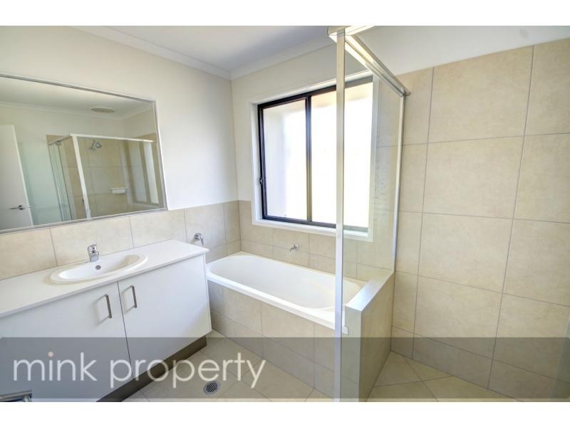 59 Brampton Street, BRIGHTWATER, Mountain Creek QLD 4557