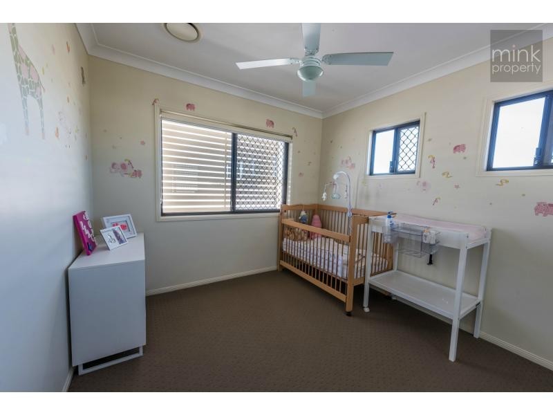 6 SKUA Place, BRIGHTWATER, Mountain Creek QLD 4557