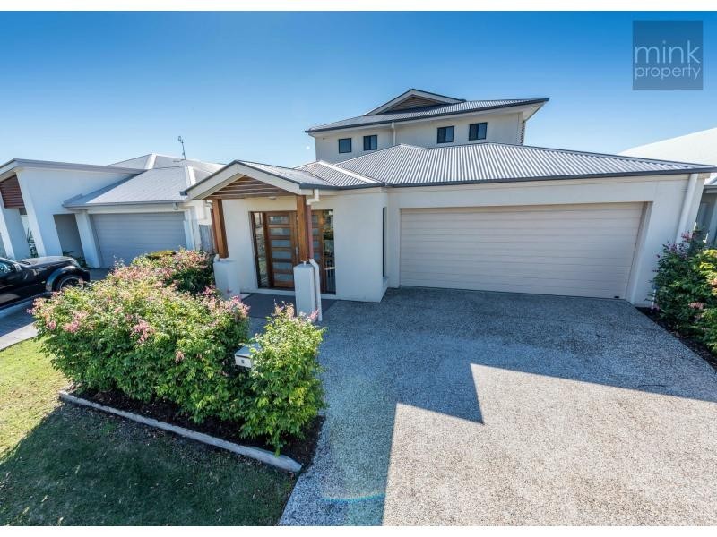 6 SKUA Place, BRIGHTWATER, Mountain Creek QLD 4557