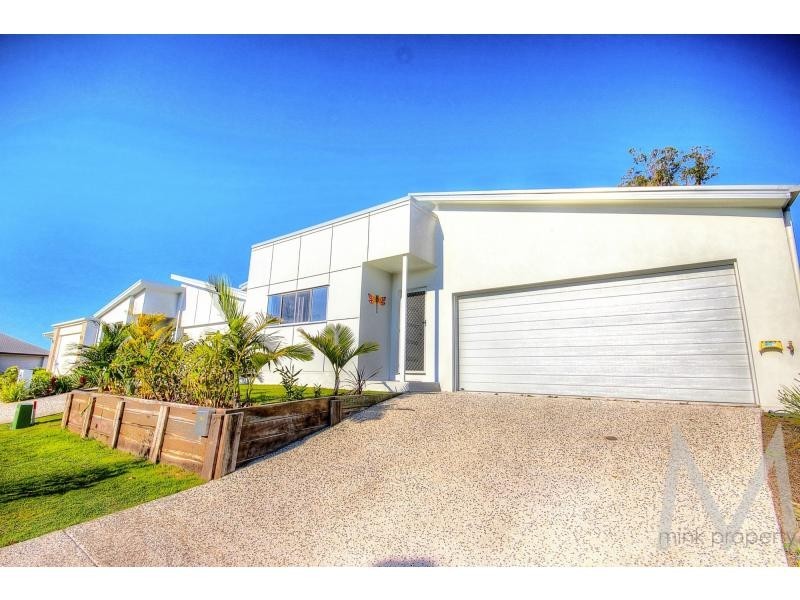 21 Riverstone Crescent, Ivadale Lakes, Little Mountain QLD 4551