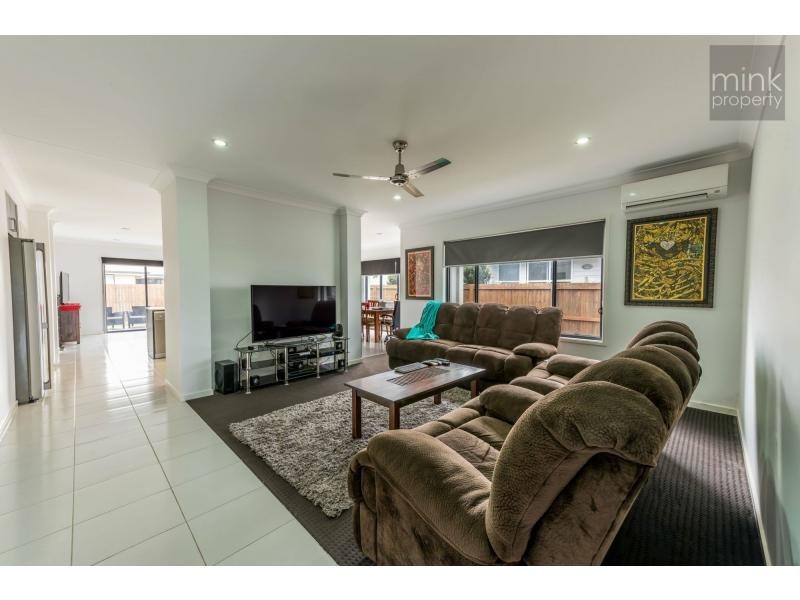 20 HELICONIA Street, BRIGHTWATER, Mountain Creek QLD 4557
